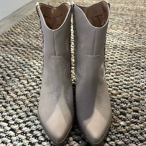 Dolce Vita Boots